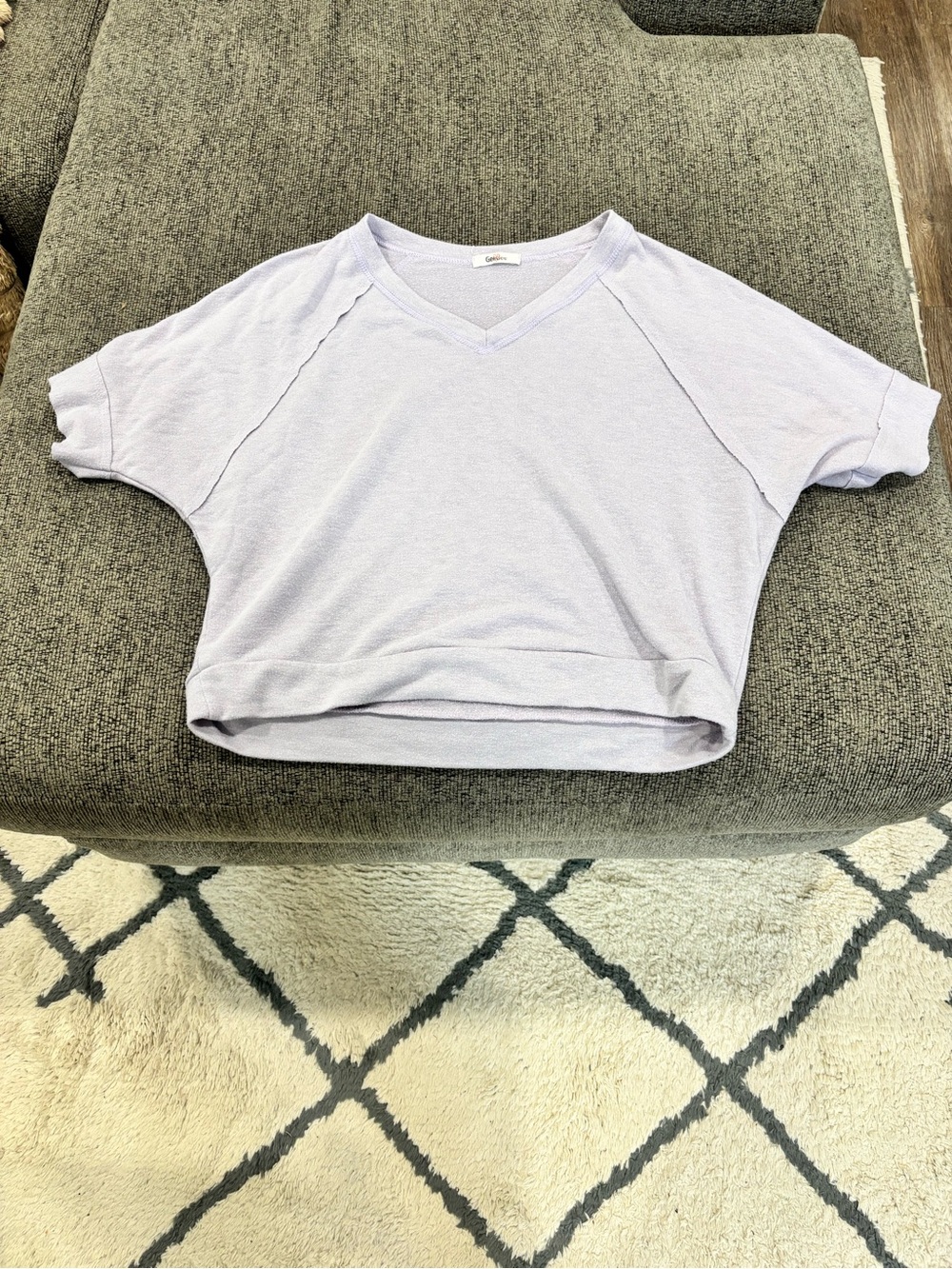 Light Lavender V-Neck Women's Top - Casual Short Sleeve